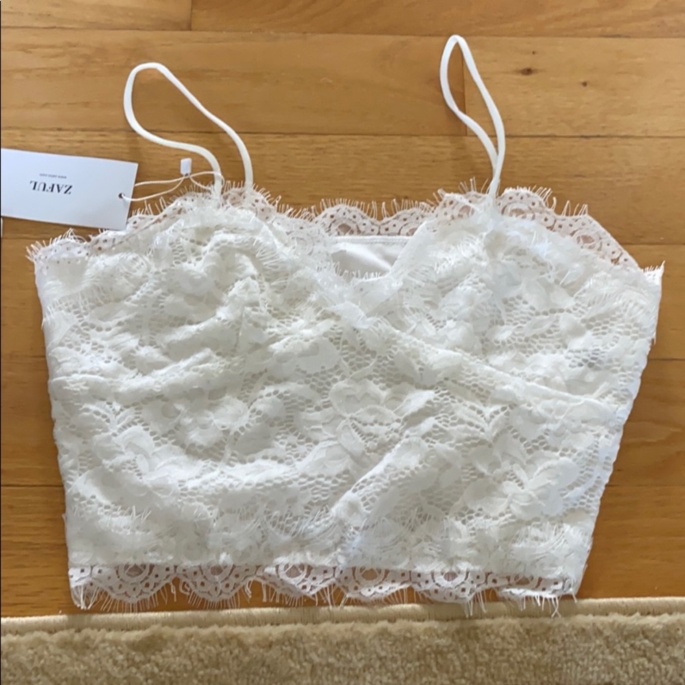 White laced crop top